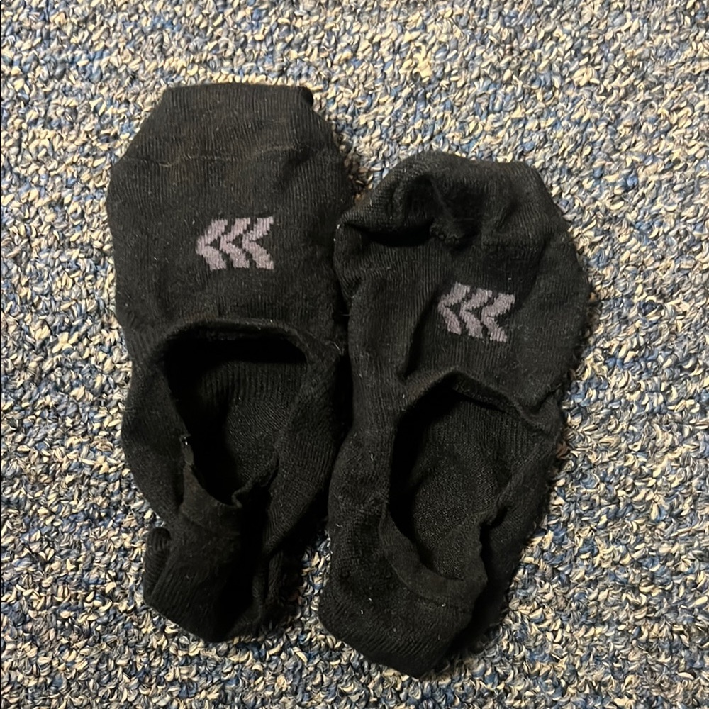 Black socks 🧦